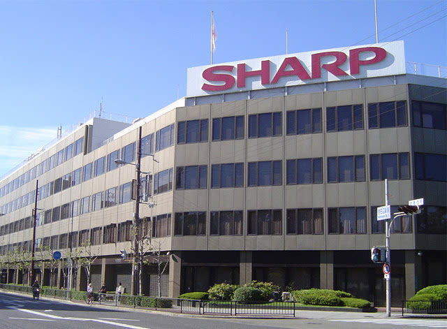 鸿海计划收购夏普液晶屏业务多数股份